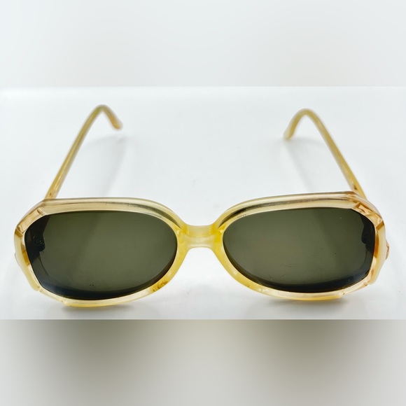 Vintage Tura 616 Beige Oval Sunglasses Frames Only - Picture 3 of 8